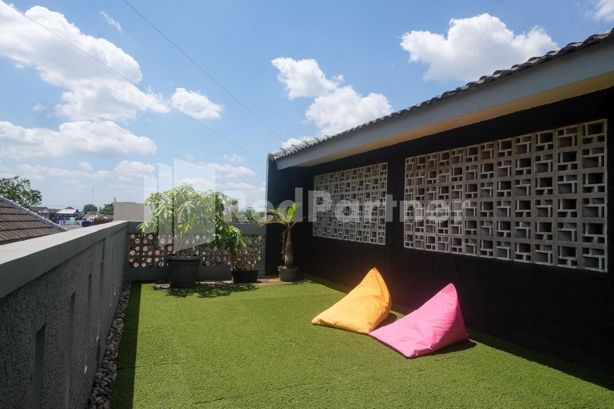 Hotel Ndliman House Near Ugm Jogja Mitra Reddoorz Kejayan Exterior foto